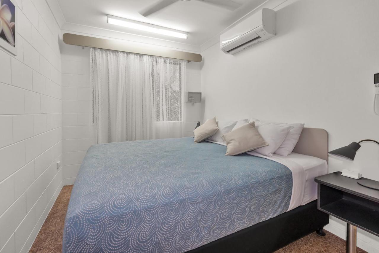 Balgal Beach Units Rollingstone Exterior photo